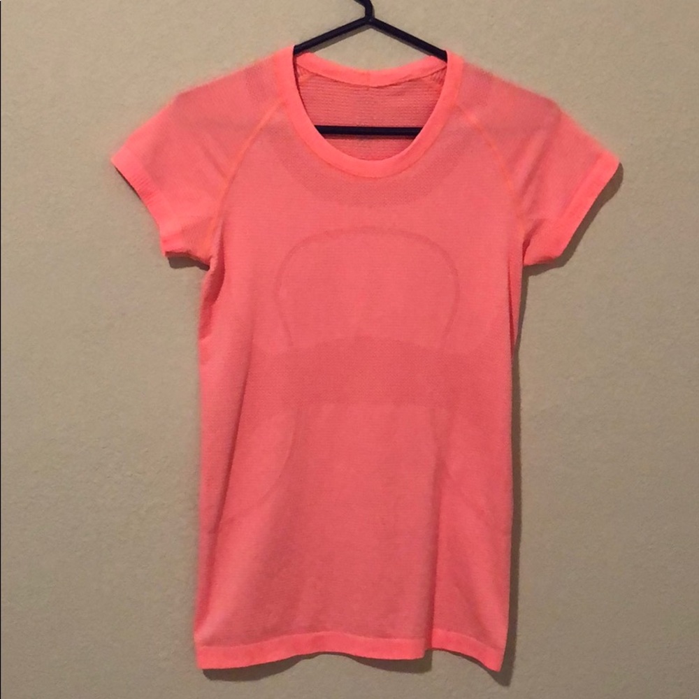 Lululemon run swiftly tech short sleeve